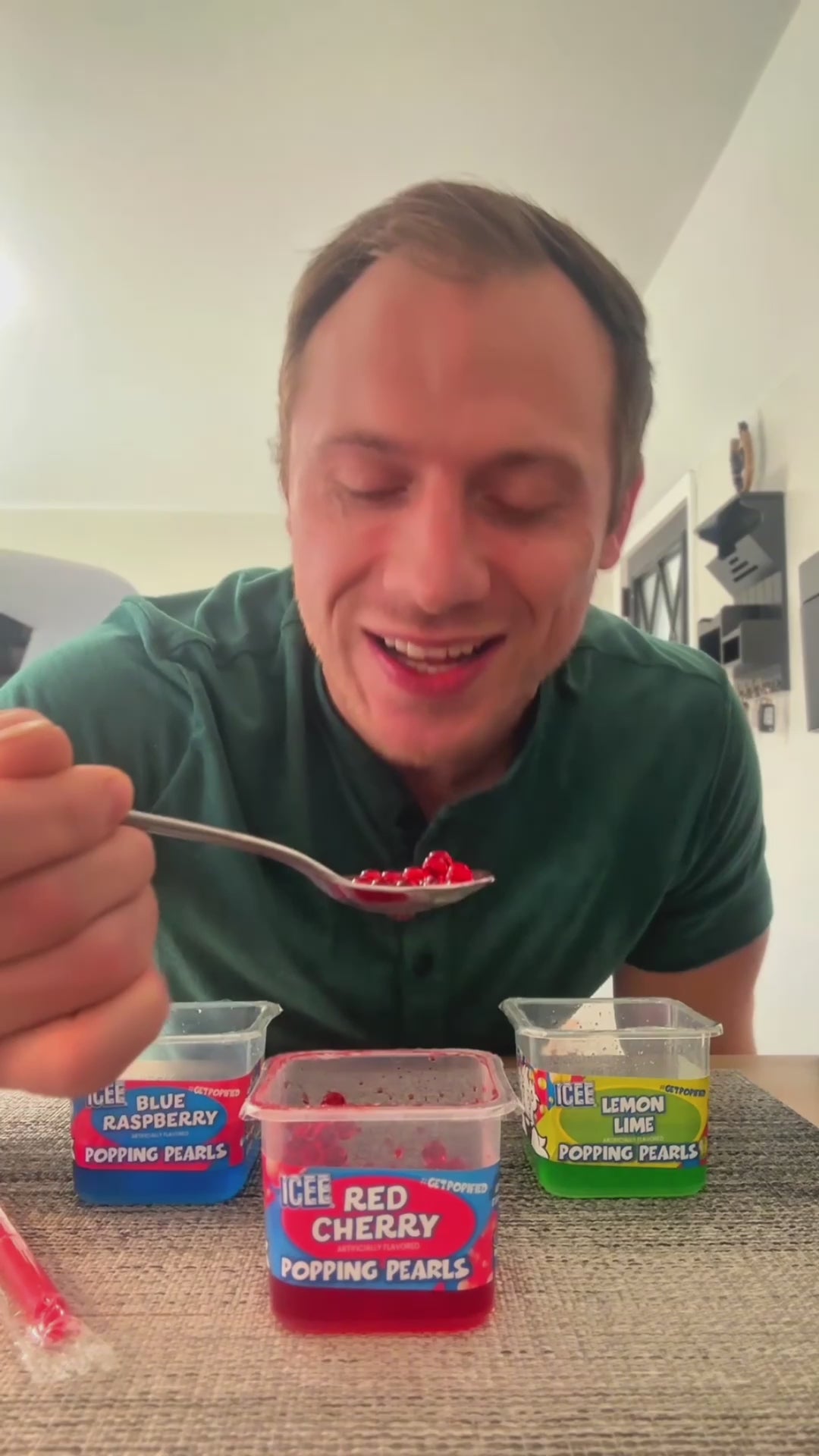 
                  
                    Load and play video in Gallery viewer, ICEE® Popping Boba 4 Tubs
                  
                